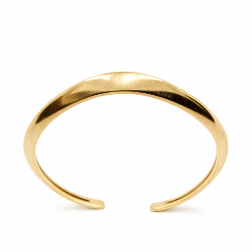 اسوارة ذهب عيار 18