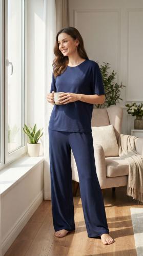 بجامه نسائي ناعم