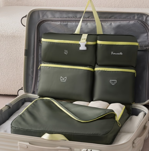 منظم ملابس السفر