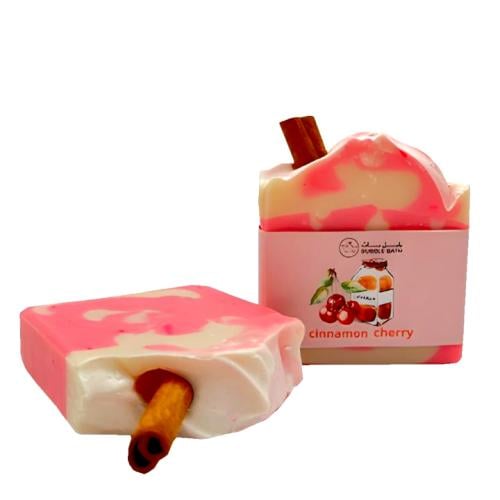 صابون طبيعي عطري برائحة القرفة والكرز مع خلاصة الق...