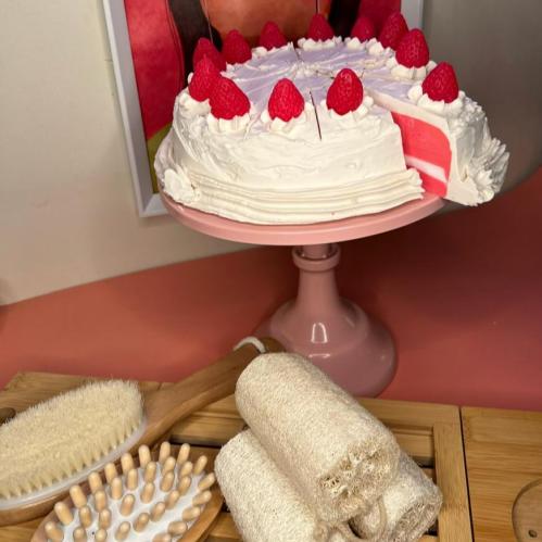 صابونة كيكة الفراولة مرطبة للبشرة للاستحمام (قطعة...