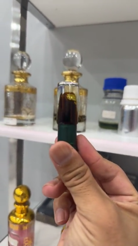 دهن عود مالينو VIP