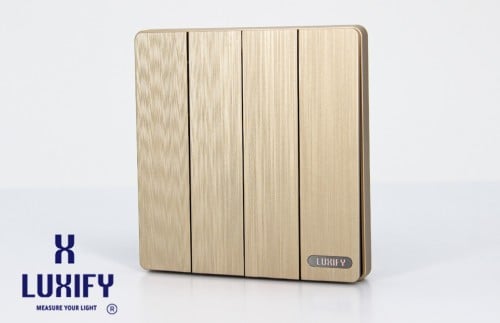 مفتاح رباعي LUXIFY ذهبي