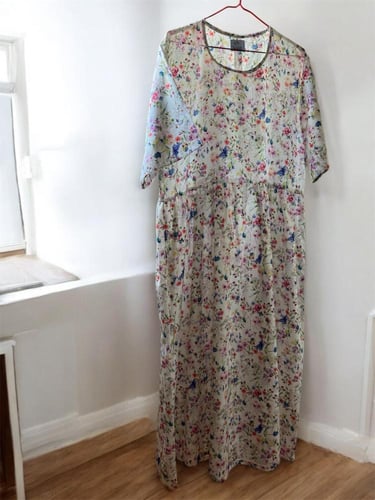 فساتين باردة للأيام الحارة