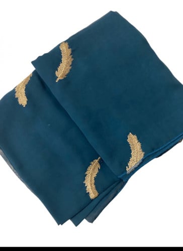 حجابات مطرزة بوال