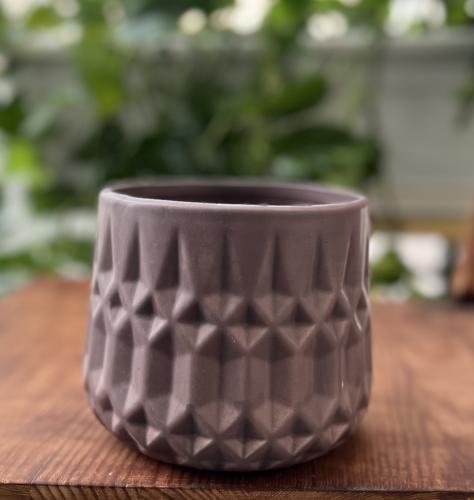 حوض نباتات من السيراميك الابعاد 14x14x12 سم