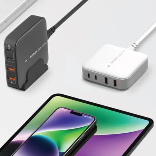 منصة موماكس اريعة منافذ 100 واط ابيض