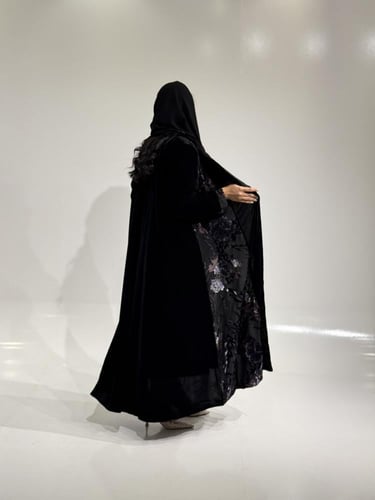 مخمل مع تدخيلات شيفون