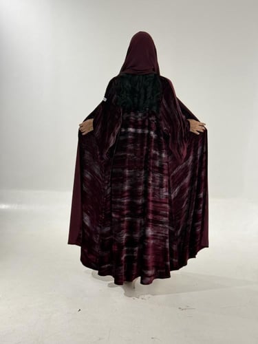 مخمل عنابي مطبوع