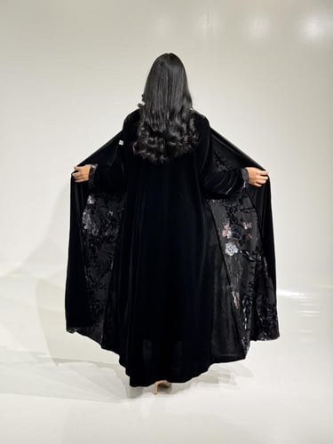 مخمل مع تدخيلات شيفون