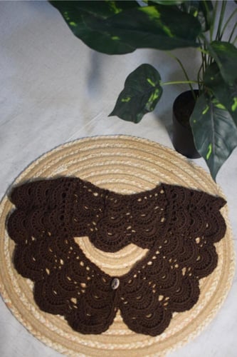 ياقة دانتيل # ٣