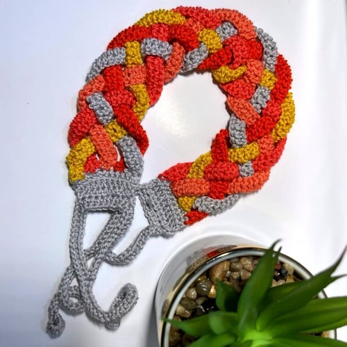 ربطة جدايل ملونة