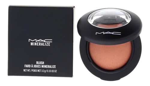 بلاشر ماك مينيراليز - LIKE ME LOVE ME