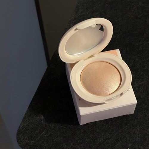 اضاءة هارتس دايموند بودر - 02 NATURAL COLD