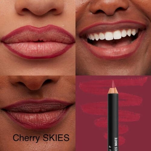 محدد شفاه نيكس NYX