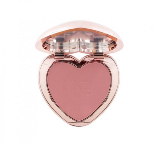 نورة بو عوض بلاشر بودرة شانس