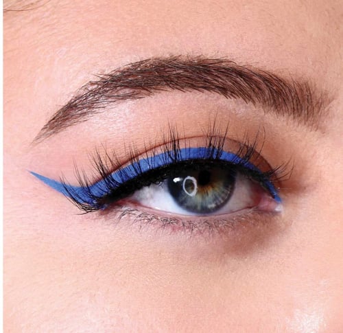 ايلاينر مويرا سائل محبرة الوان متعددة