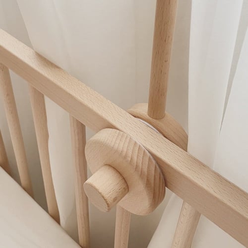 لعبة سرير نجمة مع ذراع خشب الزان