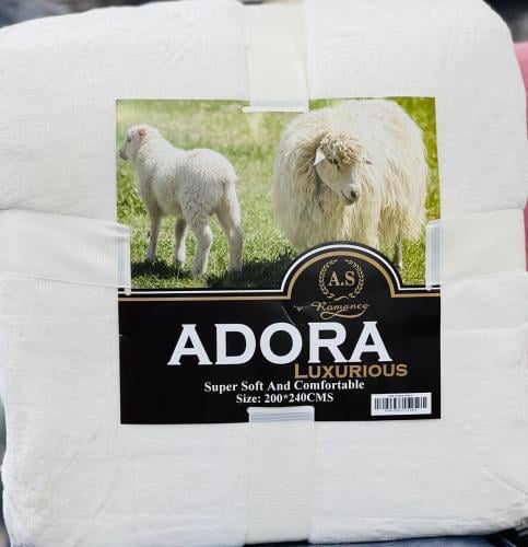 بطانية فرو خروف نفرين قطعة واحدة ADORA