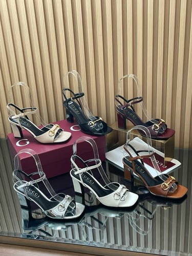 Women's shoe