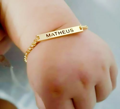 اسواره للاطفال محفور عليها الاسم