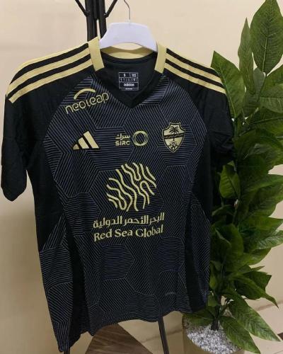 تيشيرت الأهلي التراثي