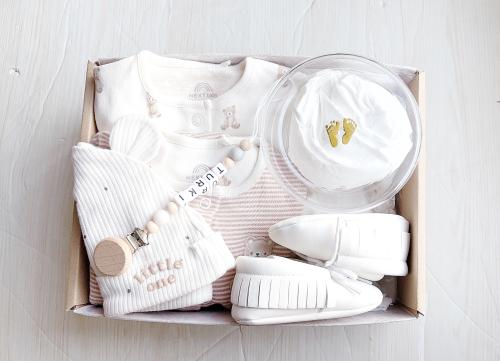 صندوق قطعة القلب بقطعتين من نكست