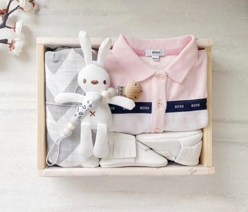 صندوق بقطعة جميلة من Boss