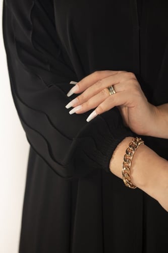 عباية كلوش اسود باكمام زم