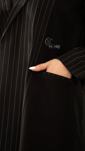 عباية سوداء رسمية بتطريز انيق