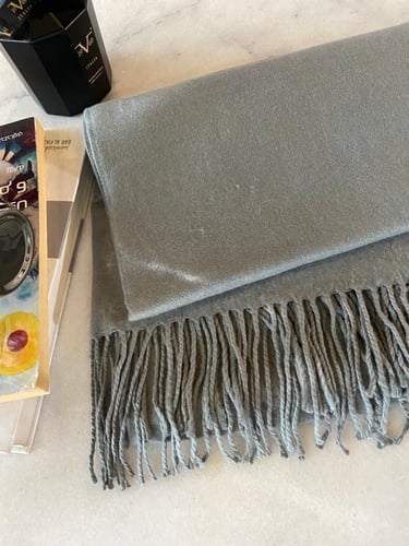 سكارف صوف سادة بالوان متعددة