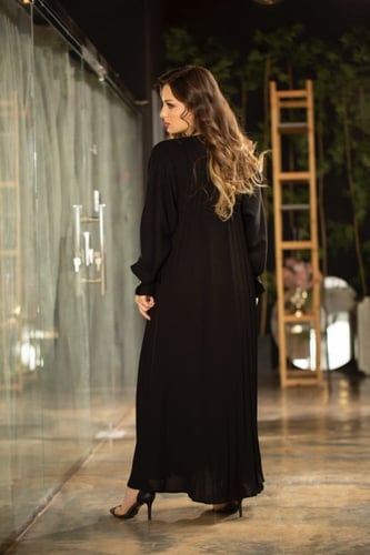 عباية اسود بكسرات