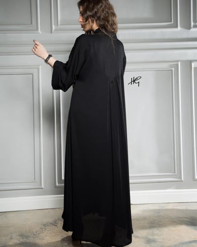 عباية كلوش مسكرة من الامام