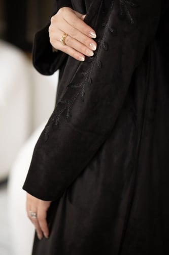 عباية شامواه بتطريز ورد