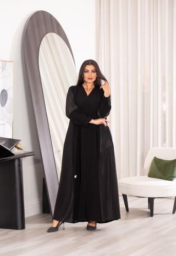 عباية اسود ملكي بلمعه بالاكمام