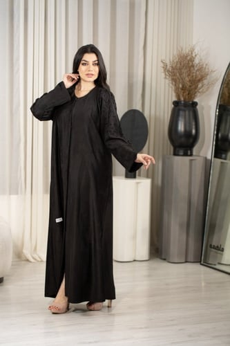 عباية شامواه بتطريز ورد