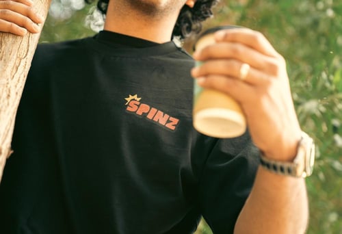 تيشيرت Fake Friends