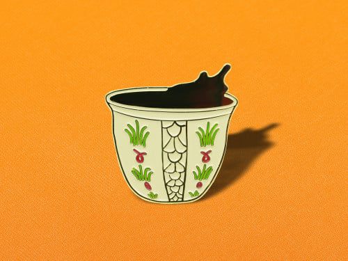 بروش - فنجال قهوة سعودية