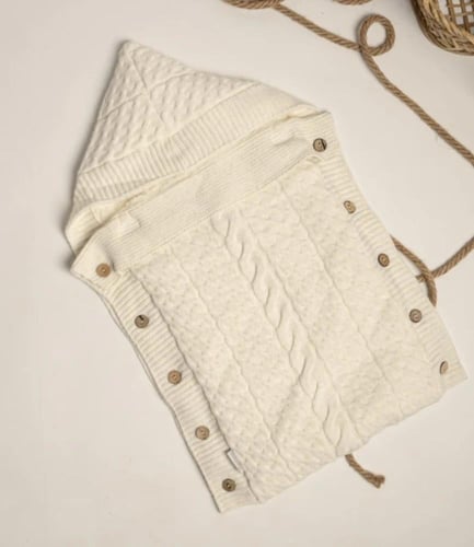 مدس فرو تركي شامل تطريز أسم وتصميم