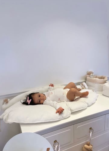 مخدة رضاعة (2 في1) للرضاعة + بطانية --لون بيج