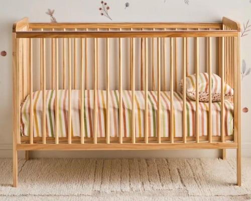 سرير خشب صنوبري 0-4 سنوات براند ألفي بيبي