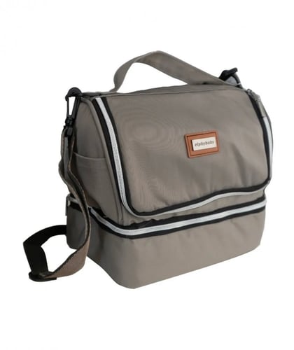 حقيبة للأم والحفاظات