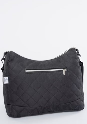 حقيبة لحمل كل حفاضات الأطفال