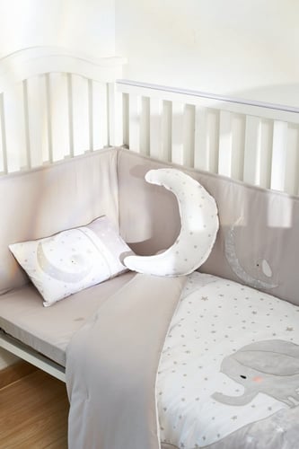 طقم سرير أطفال مكون من 6 قطع