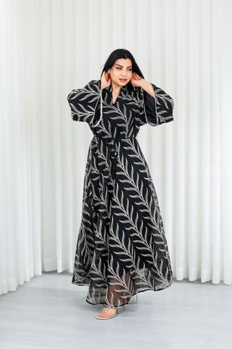 جلابية قماش بطول يصل للكاحل بطبقتين داخلية ملساء و...