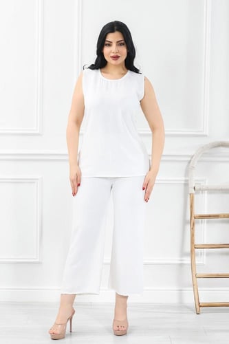 طقم نسائي كاجوال بلا أكمام