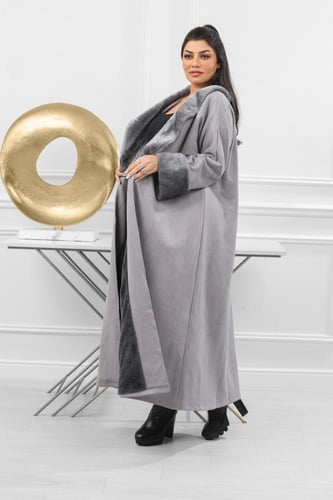 فروة شتوية طويلة ناعمة مبطنة بالفرو من الداخل وأكم...