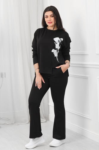 ترنج شتوي كاجوال بطبعة أنيقة وبنطال واسع من الأسفل