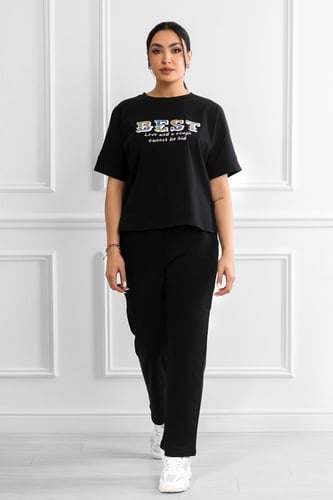 ترنج نسائي كاجوال مزين بكتابة BEST ملونة على الصدر