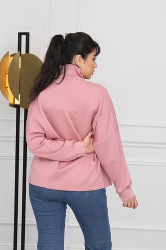 بلوزة نسائية أكمام طويله بياقة مرتفعة